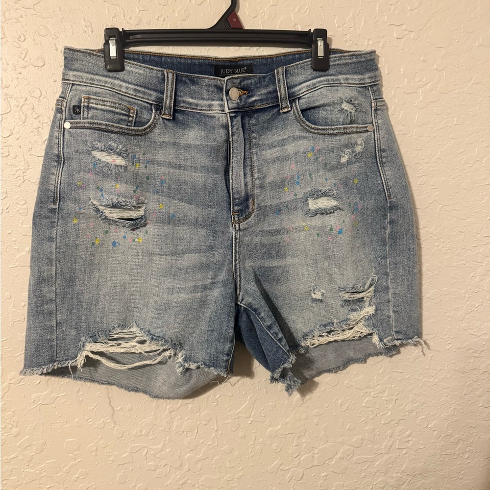 Judy Blue Light Wash Distressed Denim Shorts with Paint Dots